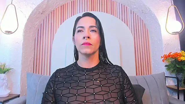 violet scott  online show from 06-05-26, 10:43