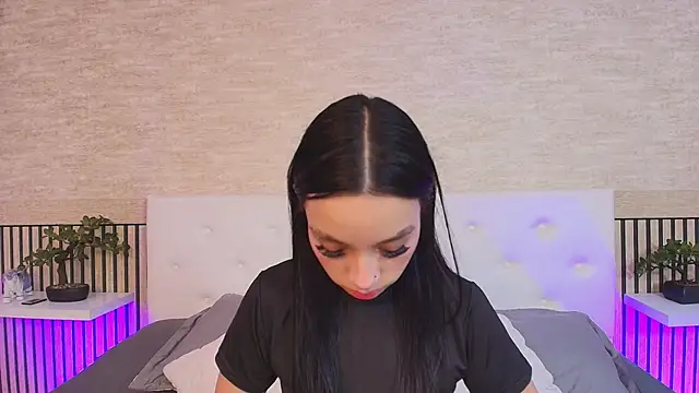 Elizabeth Ferrer online show from 02-25-26, 11:53