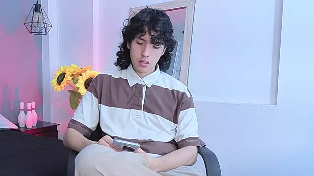 Snapshot of Jack__Star chatting on 02-17-26, 08:37 Jack Star online show from 02-17-26, 08:37