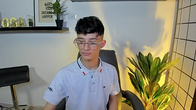 Patrick Howland  online show from 03-31-26, 03:30