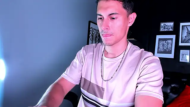 Mike Conors online show from 04-11-26, 03:22