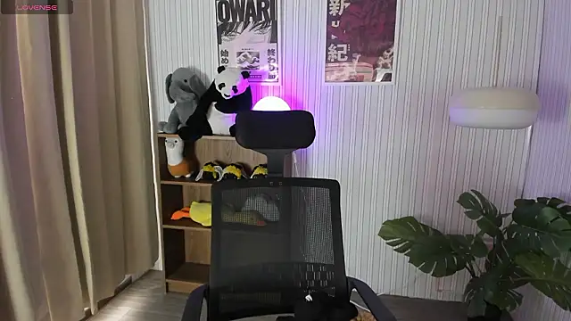 Laukyubey1 online show from 03-24-26, 08:03