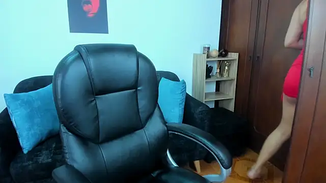 PamelaQueen  online show from 04-20-26, 08:32