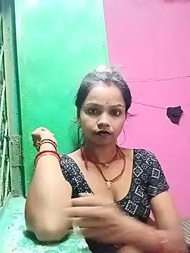 Snapshot of Cut_ikina chatting on 07-16-26, 05:08 Cut ikina online show from 07-16-26, 05:08