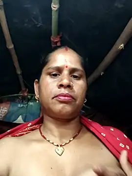 Hot kiran4 online show from 03-10-26, 05:45