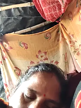 Hot kiran4 online show from 03-18-26, 09:18