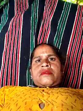 Hot kiran4 online show from 04-12-26, 10:09