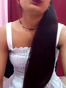 Snapshot of Hot_baby900 chatting on 02-25-26, 03:16 Hot baby900 online show from 02-25-26, 03:16