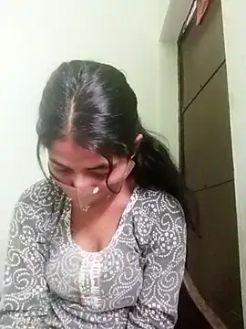 Kitti-Sharma online show from 03-25-26, 08:42