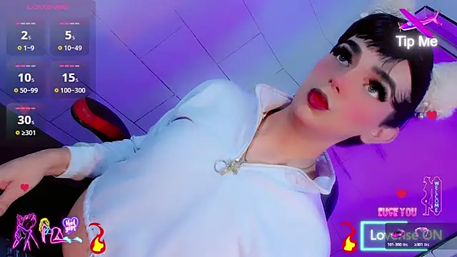 Snapshot of Maddye_Fox chatting on 06-01-26, 03:30 Maddye Fox online show from 06-01-26, 03:30
