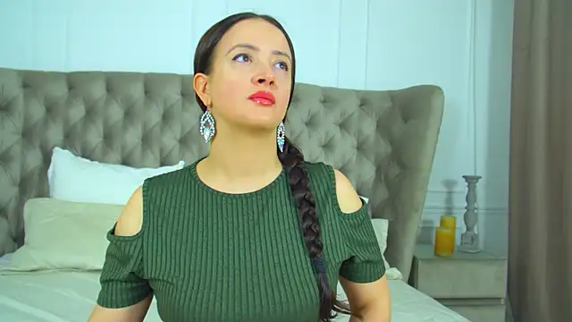 ElinaBellucci online show from 04-03-26, 04:10