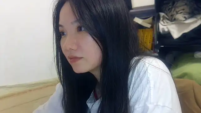 Snapshot of xiaoxiaowan11 chatting on 03-21-26, 12:54 xiaoxiaowan11 online show from 03-21-26, 12:54