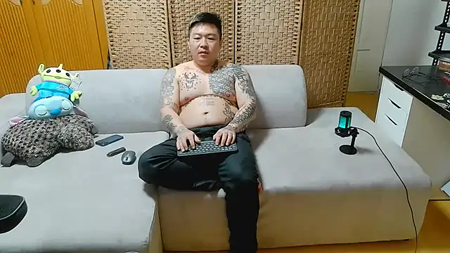 fxckuno online show from 02-08-26, 09:02