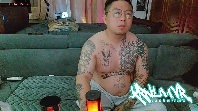 fxckuno online show from 04-12-26, 06:46