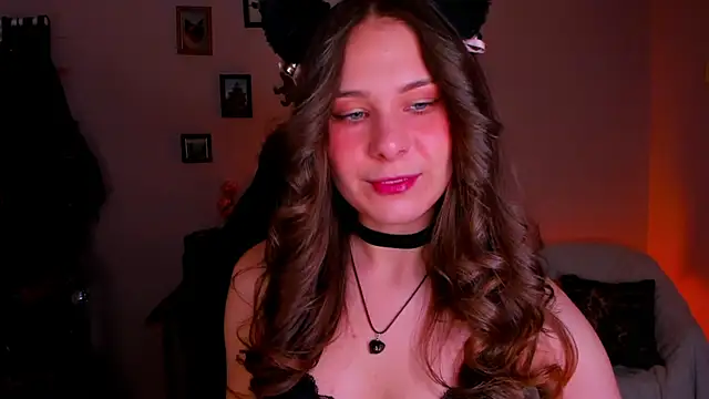 Snapshot of LanaLovely chatting on 05-08-26, 06:19 LanaLovely online show from 05-08-26, 06:19