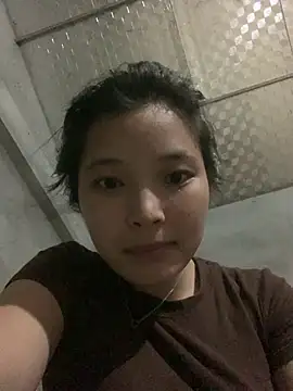 Snapshot of Suzu_xx01 chatting on 07-01-26, 03:45 Suzu xx01 online show from 07-01-26, 03:45