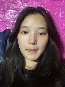 Snapshot of Suzu_xx01 chatting on 07-05-26, 03:19 Suzu xx01 online show from 07-05-26, 03:19