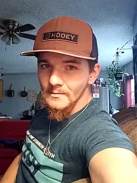 Snapshot of Horus1922 chatting on 02-10-26, 02:32 Horus1922 online show from 02-10-26, 02:32