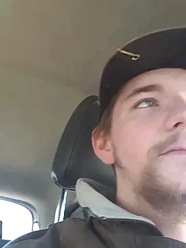 Snapshot of Horus1922 chatting on 02-16-26, 03:30 Horus1922 online show from 02-16-26, 03:30