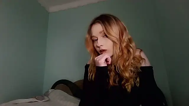 Snapshot of Miia_foxy chatting on 03-20-26, 01:38 Miia foxy online show from 03-20-26, 01:38