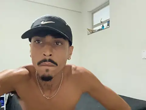 Snapshot of ActingSubunit chatting on 02-20-26, 02:50 ActingSubunit online show from 02-20-26, 02:50