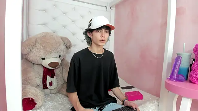 thanier 18 online show from 02-11-26, 07:41