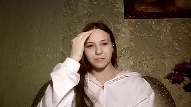 YuniNeko online show from 04-19-26, 06:10