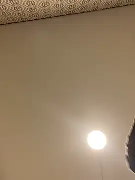 Mia rivers   online show from 04-17-26, 07:28