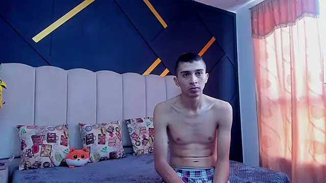 MiaANDrony online show from 02-21-26, 12:39