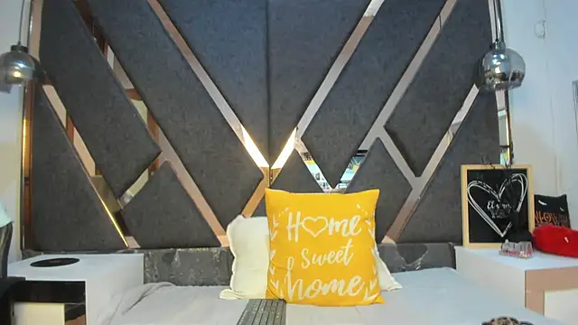 Maggyx online show from 03-23-26, 02:10