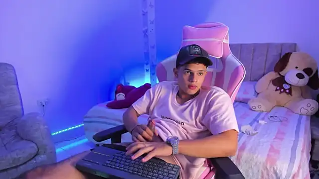 Adrian Prime  online show from 04-15-26, 07:58