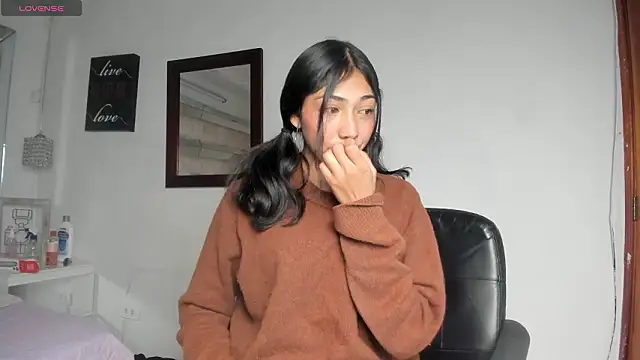 Snapshot of Eva_cute7 chatting on 03-12-26, 05:24 Eva cute7 online show from 03-12-26, 05:24