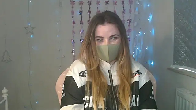 Snapshot of Avelina1 chatting on 03-10-26, 12:10 Avelina1 online show from 03-10-26, 12:10