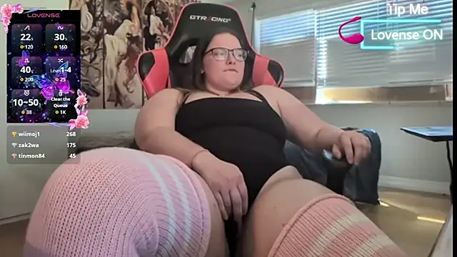 lillythotz online show from 04-03-26, 08:51