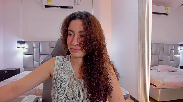 NoaMalak7 online show from 02-25-26, 08:40