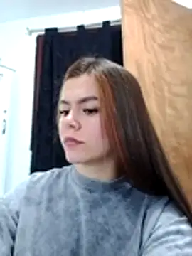 Snapshot of EmiNavarro chatting on 07-07-26, 02:58 EmiNavarro online show from 07-07-26, 02:58