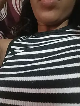 Snapshot of komalsharma99 chatting on 05-24-26, 05:34 komalsharma99 online show from 05-24-26, 05:34