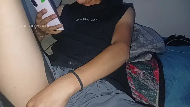 Snapshot of rodrigo_uwu1 chatting on 02-10-26, 01:53 rodrigo uwu1 online show from 02-10-26, 01:53