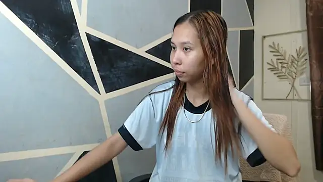 Snapshot of Charming_lexi chatting on 04-22-26, 11:23 Charming lexi online show from 04-22-26, 11:23