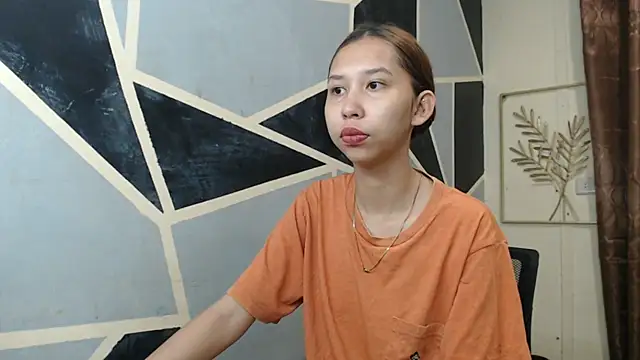 Snapshot of Charming_lexi chatting on 04-24-26, 11:56 Charming lexi online show from 04-24-26, 11:56
