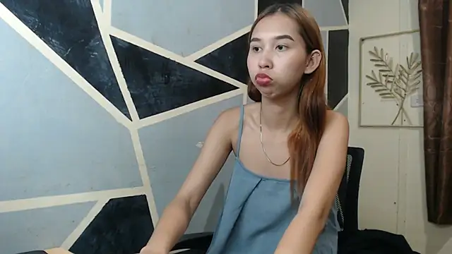 Snapshot of Charming_lexi chatting on 05-01-26, 02:43 Charming lexi online show from 05-01-26, 02:43