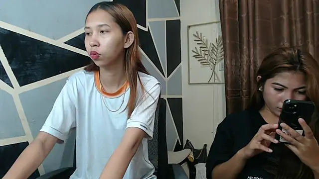 Snapshot of Charming_lexi chatting on 05-27-26, 11:07 Charming lexi online show from 05-27-26, 11:07