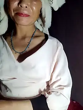 witch-xx online show from 05-04-26, 02:24