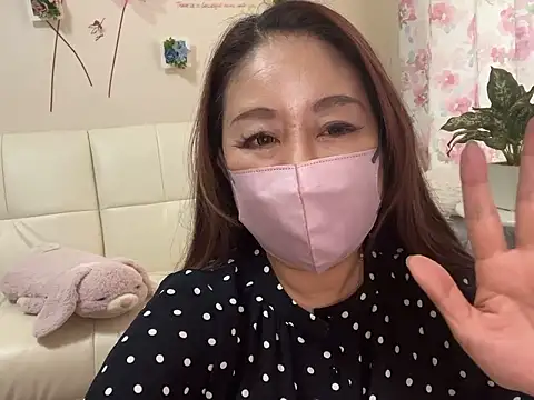 Snapshot of Nokaze-LOVE chatting on 02-13-26, 07:26 Nokaze-LOVE online show from 02-13-26, 07:26