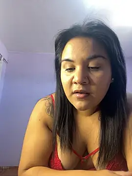 Snapshot of Yamiivip chatting on 03-04-26, 02:56 Yamiivip online show from 03-04-26, 02:56