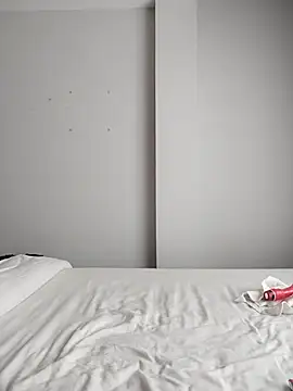 Lyonette reading1 online show from 04-16-26, 03:02