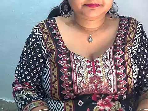 Snapshot of Saniya_K2 chatting on 07-02-26, 05:08 Saniya K2 online show from 07-02-26, 05:08