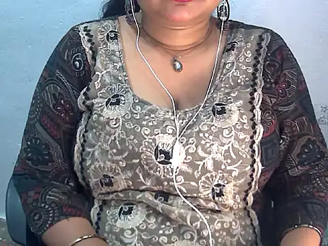 Snapshot of Saniya_K2 chatting on 07-07-26, 05:17 Saniya K2 online show from 07-07-26, 05:17