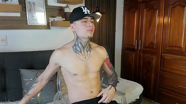 acxel prescot online show from 04-10-26, 08:46