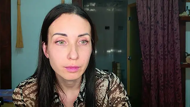 Snapshot of Poorlamb911 chatting on 02-10-26, 08:13 Poorlamb911 online show from 02-10-26, 08:13